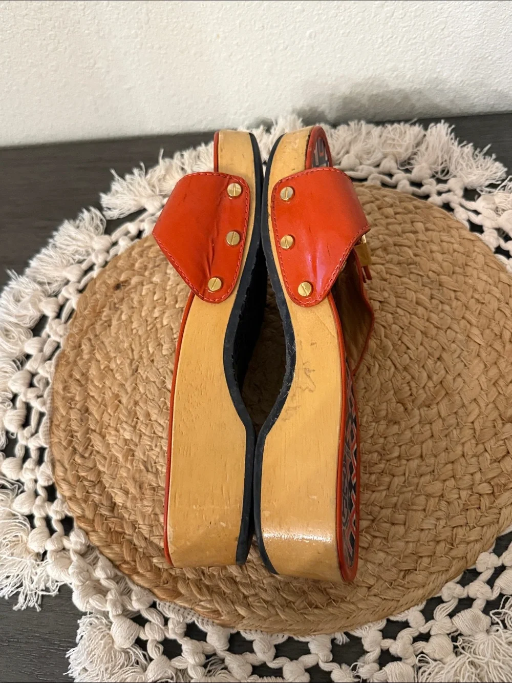 Tory Burch Orange Logo Patent Leather Wooden Platform Slide Sandals Size 8